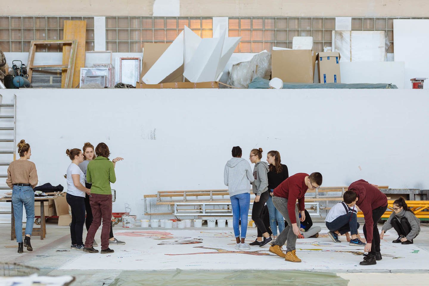 Atelier pédagogique sur Faust à l'atelier peinture de Verntissa, Genève.